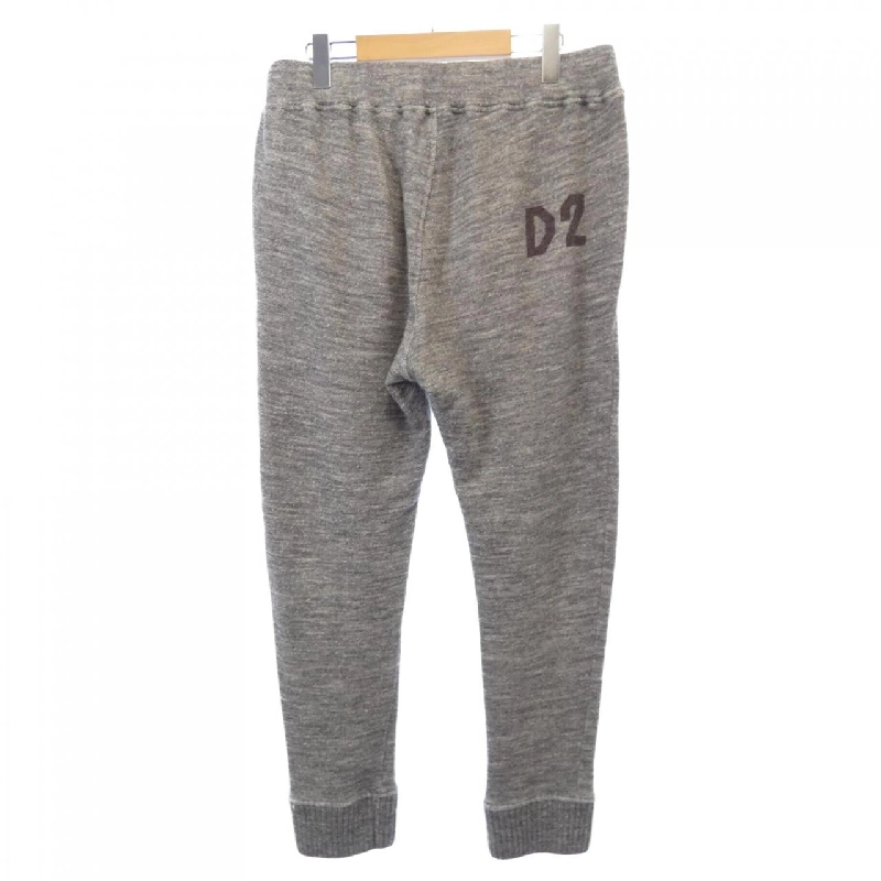 [Mục đủ điều kiện giảm giá] Quần DSQUARED2 651964