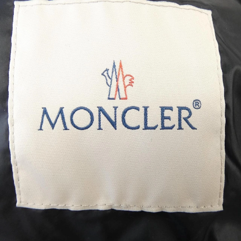 Áo khoác lông vũ MONCLER 639958