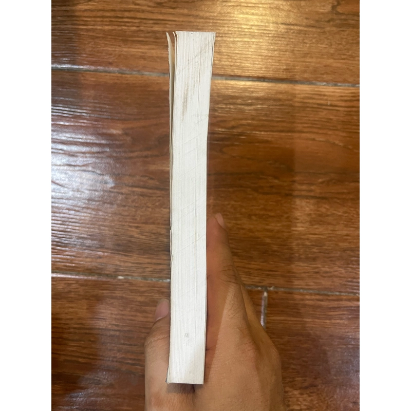 Đêm đen các tướng lãnh (k4) 519012