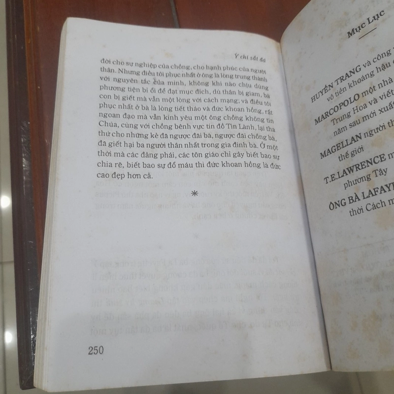 Nguyễn Hiến Lê - Ý CHÍ SẮT ĐÁ 472186