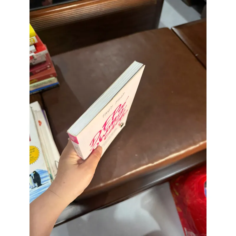 Đẹp Có Phong Cách – Thủy Pháp | Sách phong cách sống & thời trang nữ- K4 1026935