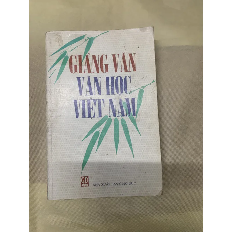 GIẢNG VĂN VĂN HỌC VIỆT NAM 738978