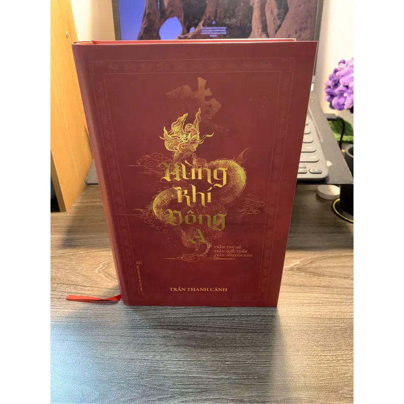 Hùng khí Đông A 792909