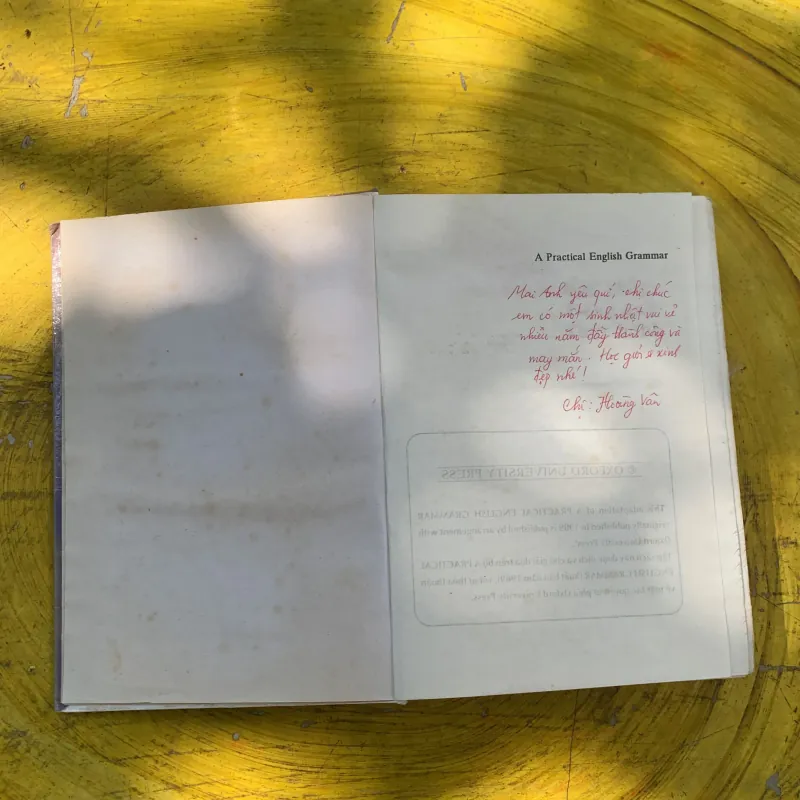 A PRACTICAL ENGLISH GRAMMAR- A.J. THOMSON & A.V. MARTINET 797288