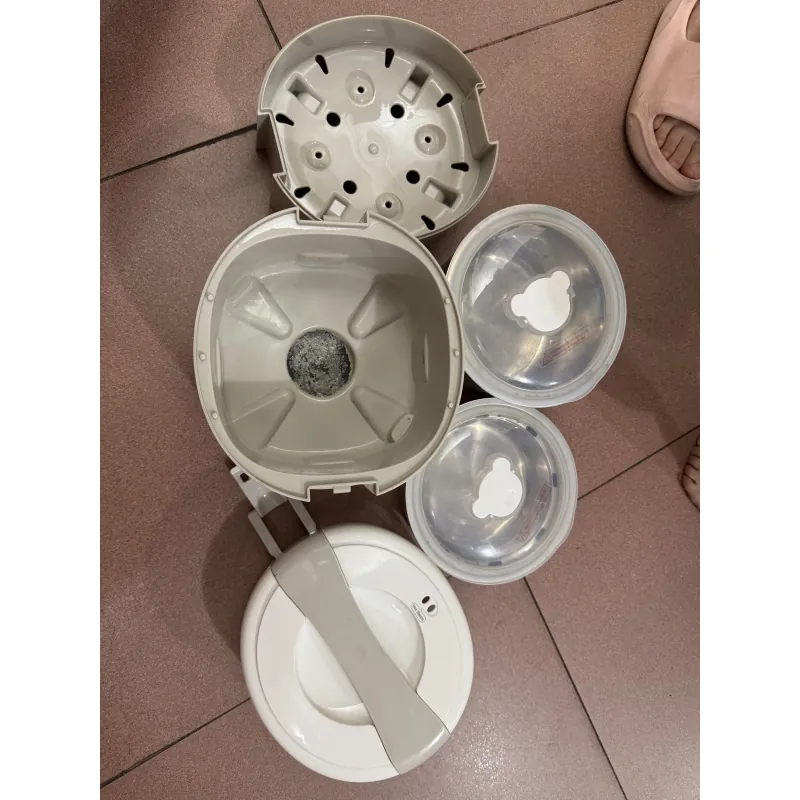 Hộp cơm điện Lock&Lock màu xám 2L EJR216 1013546