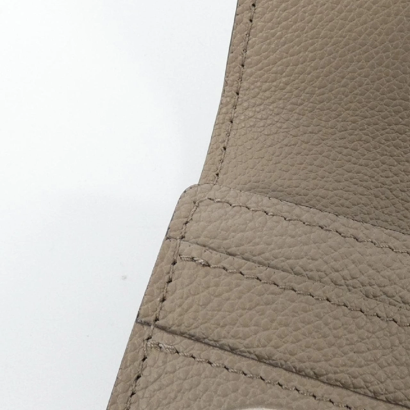 Ví Louis Vuitton hai màu Monogram Empreinte Portefeuille Sarah M81049 622866