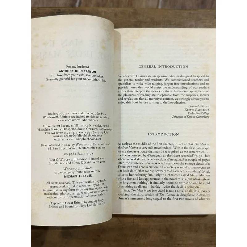 The Man in the Iron Mask - Alexandre Dumas (Wordsworth Edition) 731275
