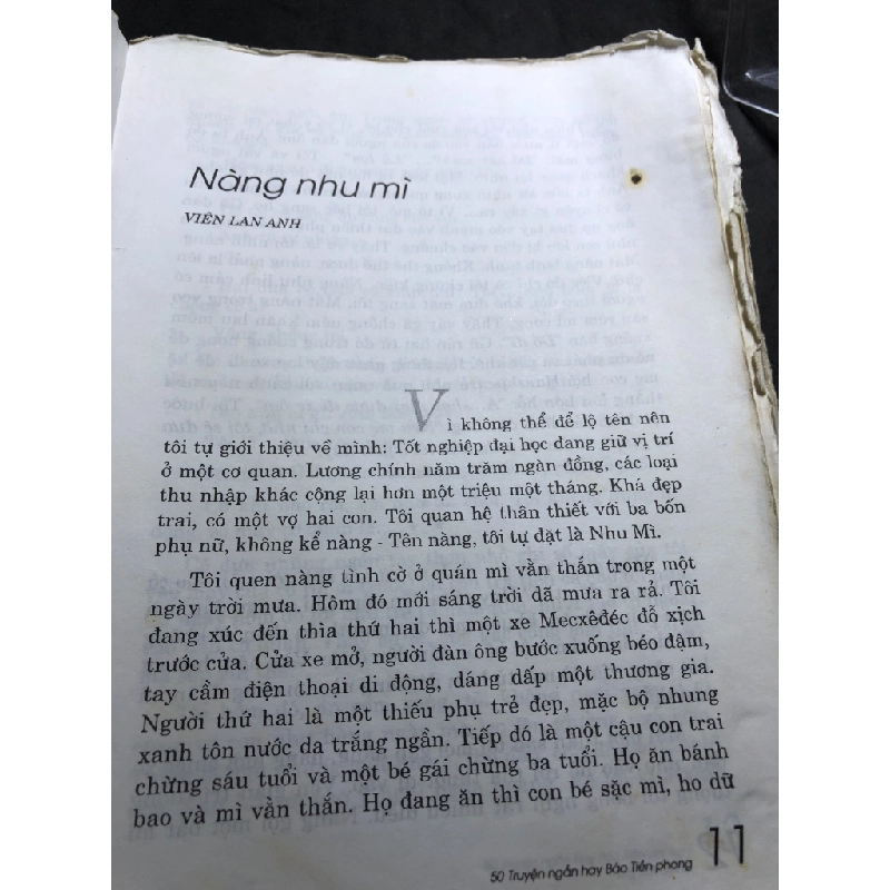 50 Truyện ngắn hay báo Tiền Phong mới 60% ố bong gáy có dấu mộc và viết nhẹ trang đầu 2006 HPB0906 SÁCH VĂN HỌC 459350