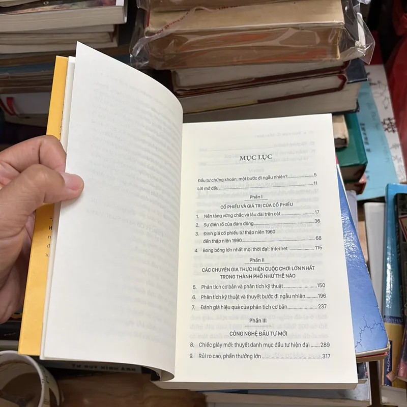 II Sách Kinh Tế: Bước Đi Ngẫu Nhiên Trên Phố Wall - BURTON G. MALKIEL - 2021 698291