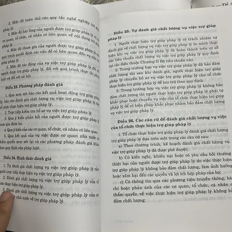 [luật- chính trị] Trợ giúp pháp lý combo 2 quyển 558897
