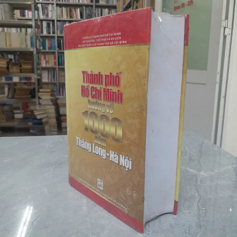 THÀNH PHỐ HỒ CHÍ MINH HƯỚNG VỀ 1000 NĂM THĂNG LONG - HÀ NỘI 970866