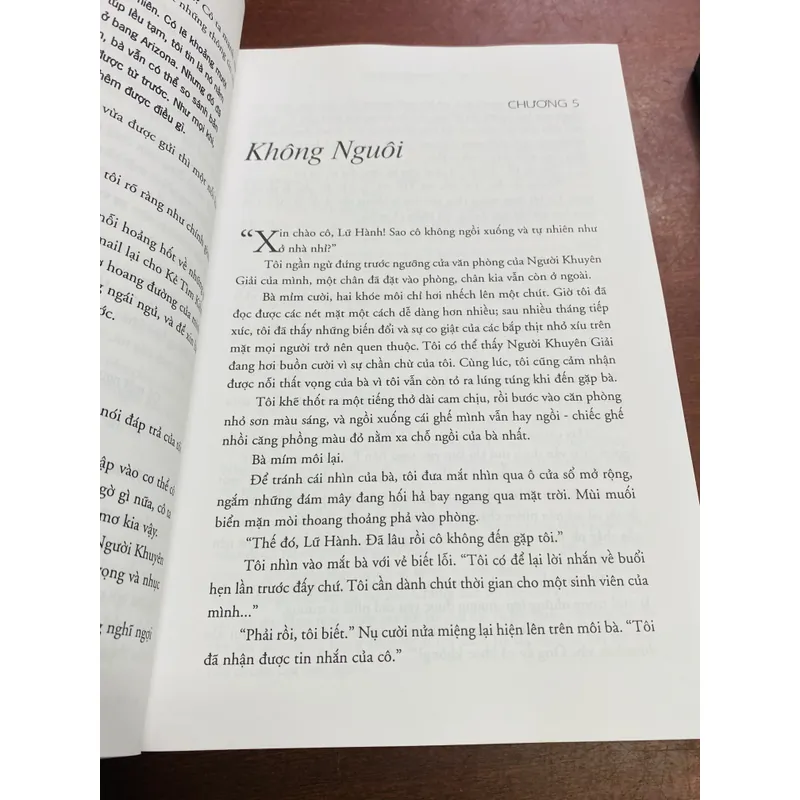 VẬT CHỦ - STEPHENIE MEYER 604403