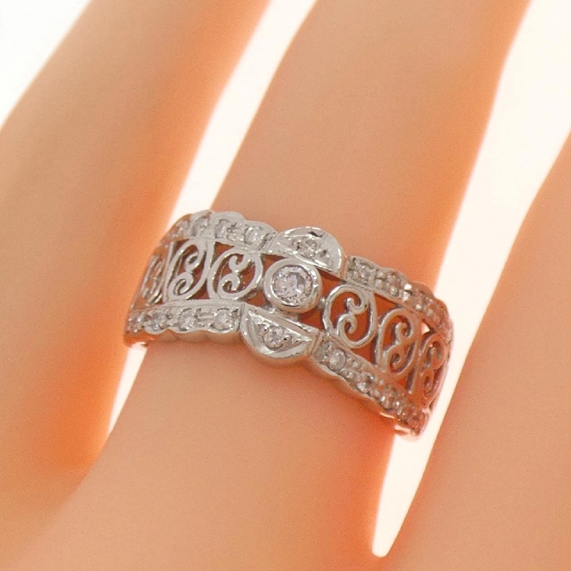 Nhẫn kim cương PT900 0.07CT - Hàng hiệu Authentic 852107