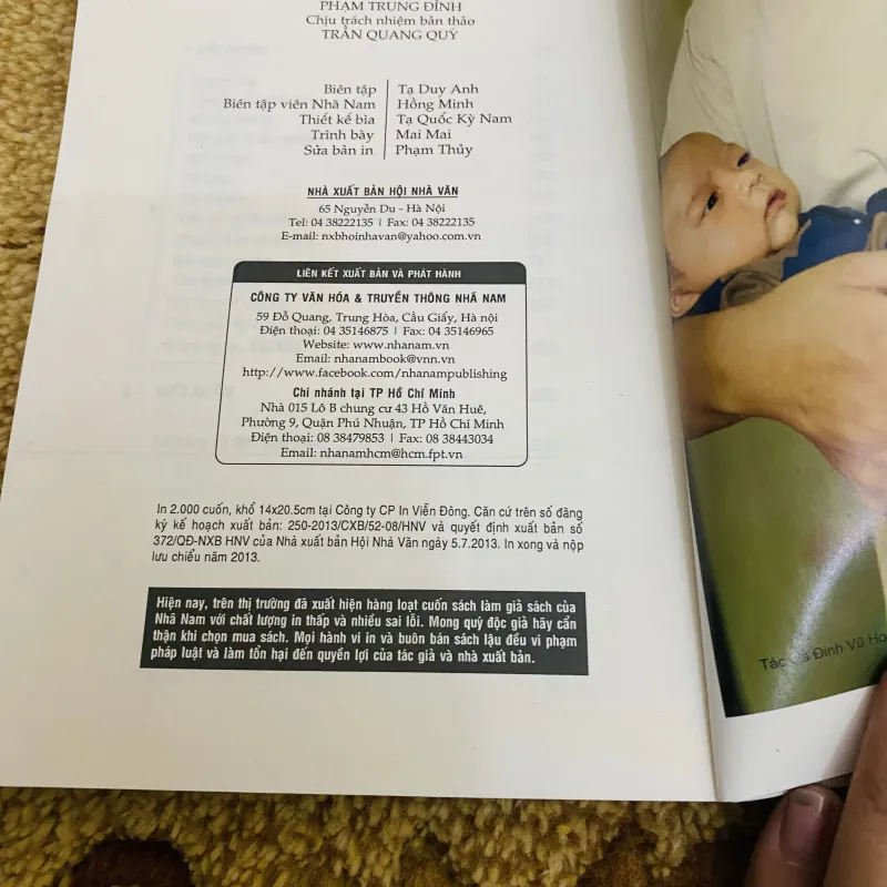 Có một phố vừa đi qua phố - Đinh Vũ Hoàng Nguyên 972207