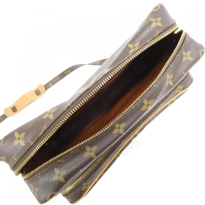 Túi đeo vai Louis Vuitton Monogram Nile M45244 608870