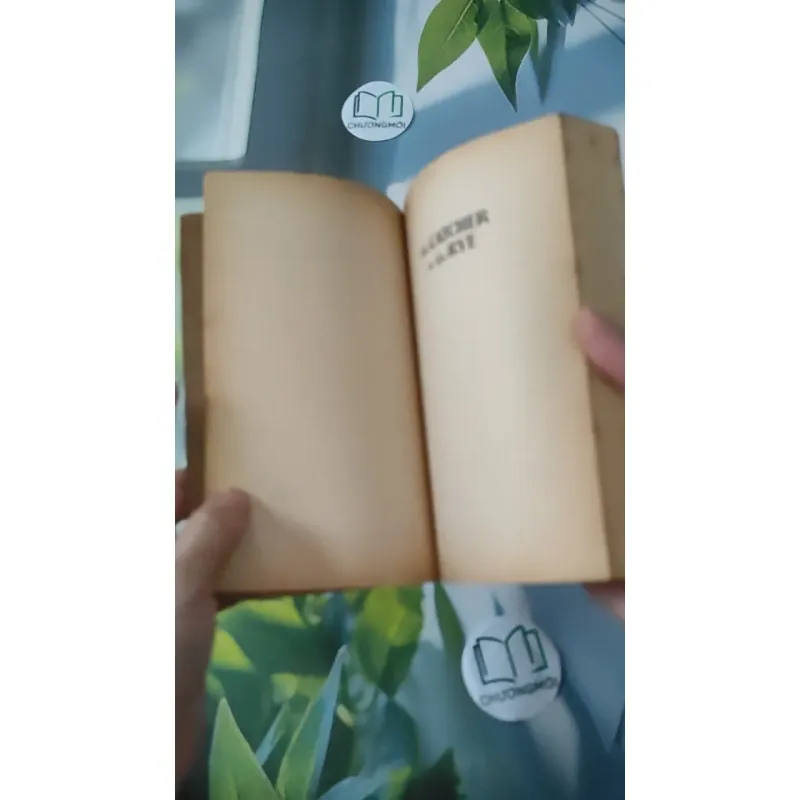 [MIỄN PHÍ BỌC SÁCH] [XƯA] The Catcher in the Rye (1951) - J. D. Salinger 1027211