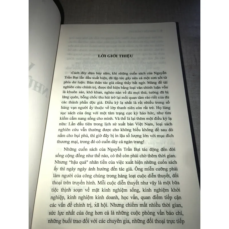 Vượt qua những giới hạn (bộ 2 tập) 782973