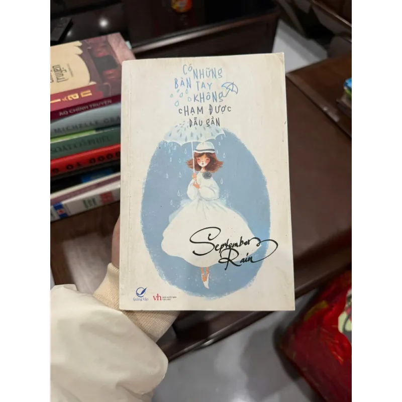 Có Những Bàn Tay Không Chạm Được Đâu Gần – September Rain | K3 1010270