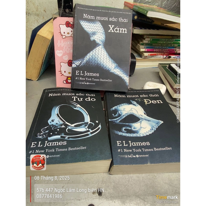 50 Sắc thái bộ ba tiểu thuyết của tác giả E.L. James,  527470
