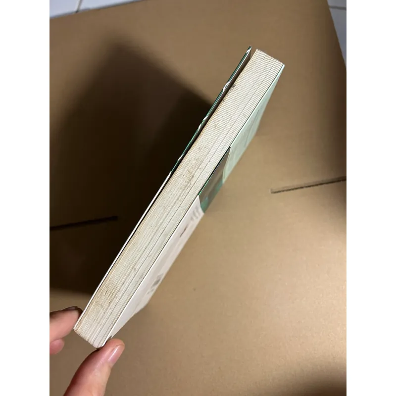 Quan hệ không hợp pháp 733443