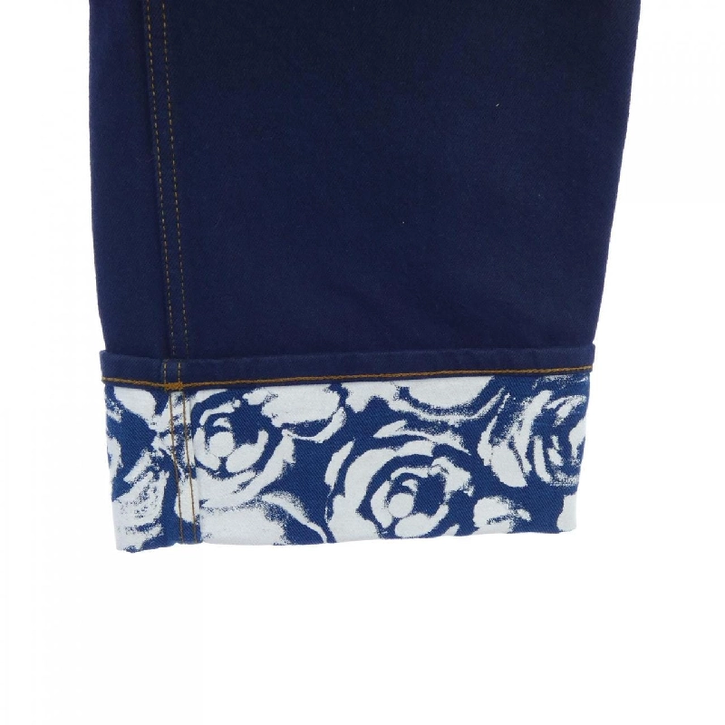 Quần jeans BURBERRY - Hàng hiệu Authentic 900399