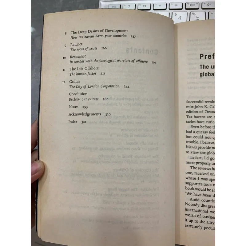 TREASURE ISLAND (NHỮNG HÒN ĐẢO KHO BÁU) - NICHOLAS SHAXSON 970285