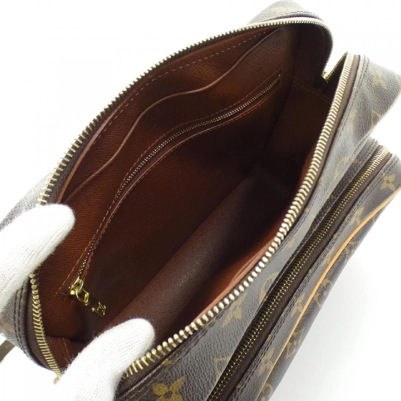 Túi đeo vai Louis Vuitton Monogram Nile M45244 612887