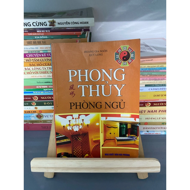 Sách Phong thuỷ chủ đề phòng ngủ - Hoàng Gia Ngôn Quý Long  505230