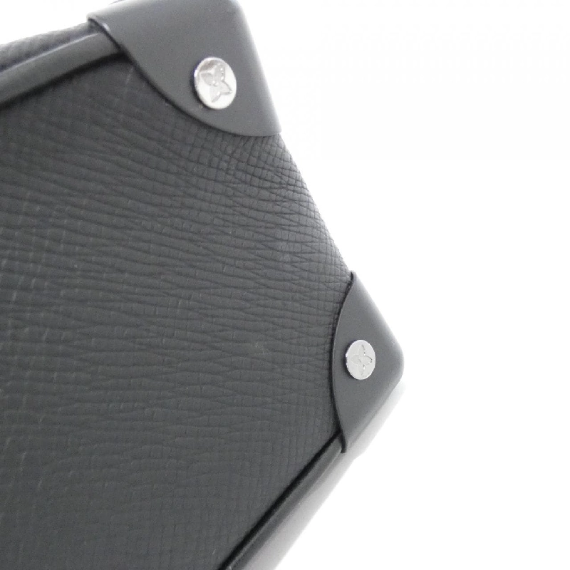 Túi đeo vai Louis Vuitton Taiga Màu cầu vồng Mini Soft Trunk M30351 - Hàng hiệu Chính hãng 767412