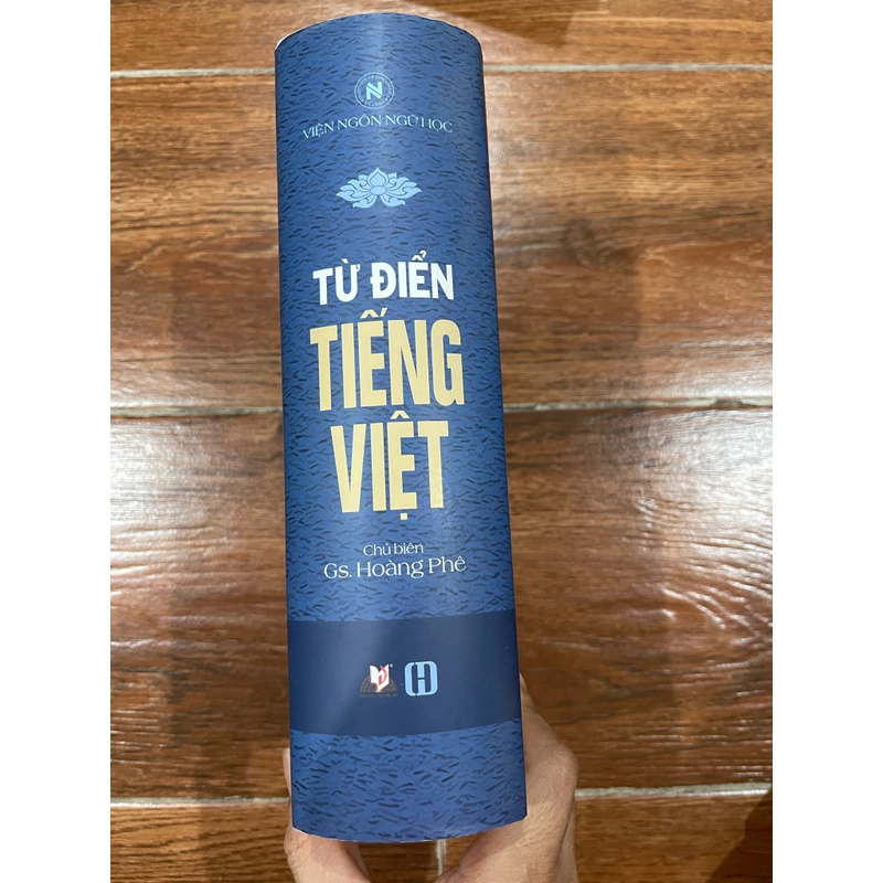 Từ điển tiếng việt - chủ biên Gs. Hoàng Phê 525362