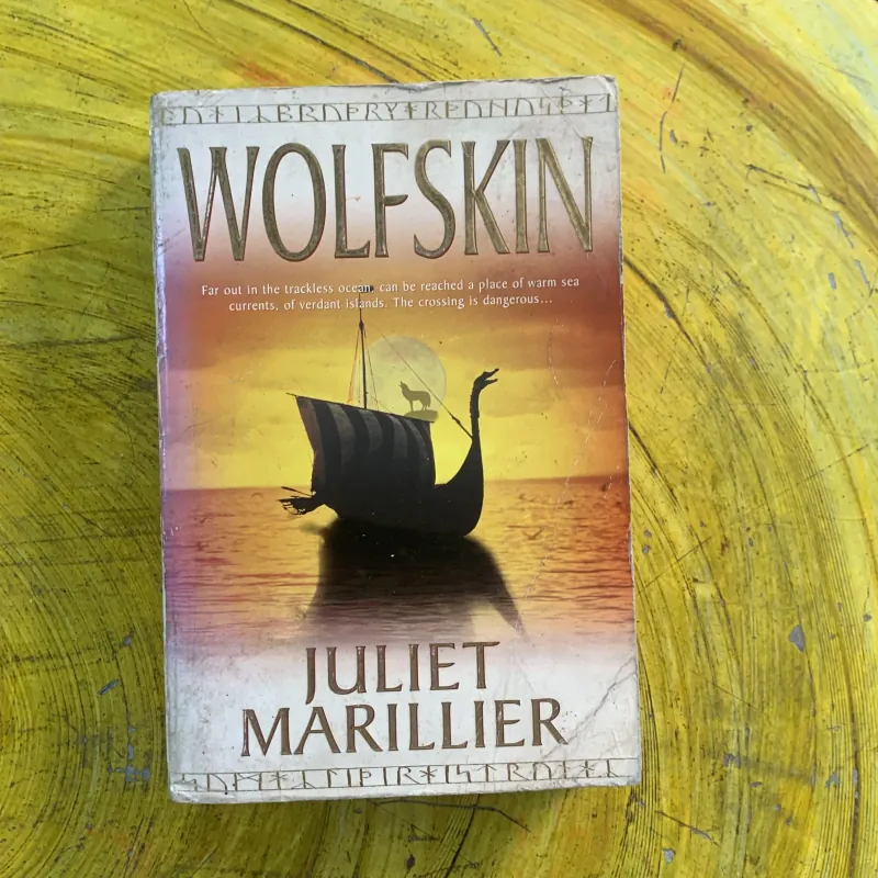 WOLFSKIN - JULIET MARILLIER 991219