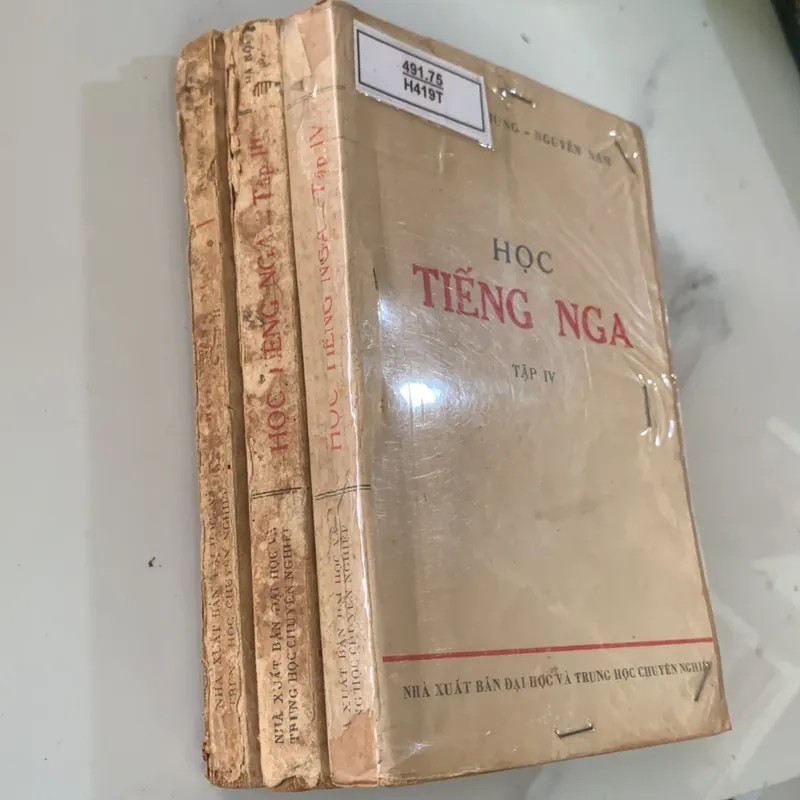 Học tiếng Nga  708782