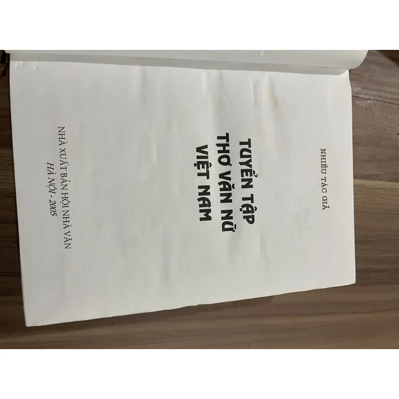 Thơ văn nữ Việt Nam - hơn 850 trang, bìa cứng  697134