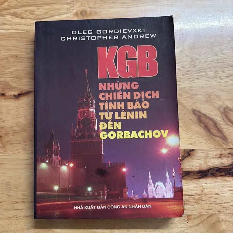 II Tựa sách: KGB _ Những Chiến Dịch Tình Báo Từ Lênin Đến Gorbachov - 2003 427867
