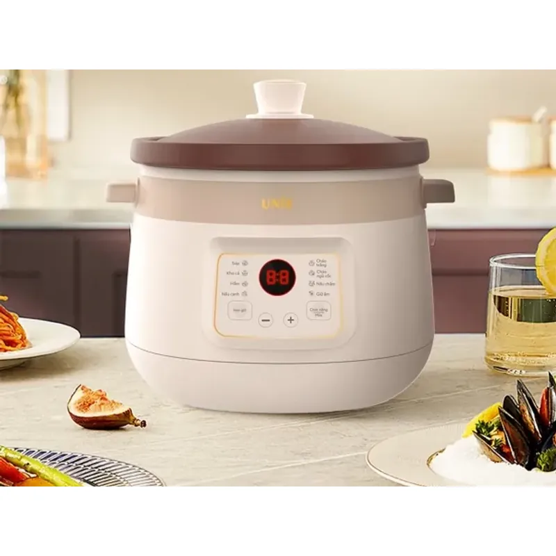 Nồi kho hầm đa năng UNIE USC308 dung tích 3L, lòng nồi gốm tử sa 798102