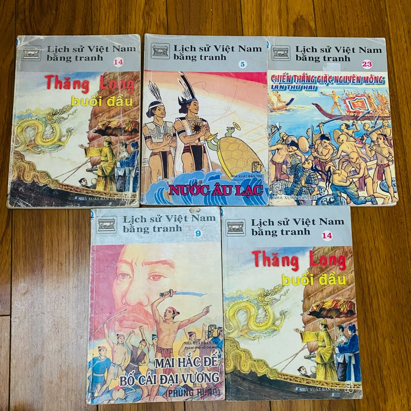 Lịch sử Việt Nam bằng trang - 5 cuốn 460392