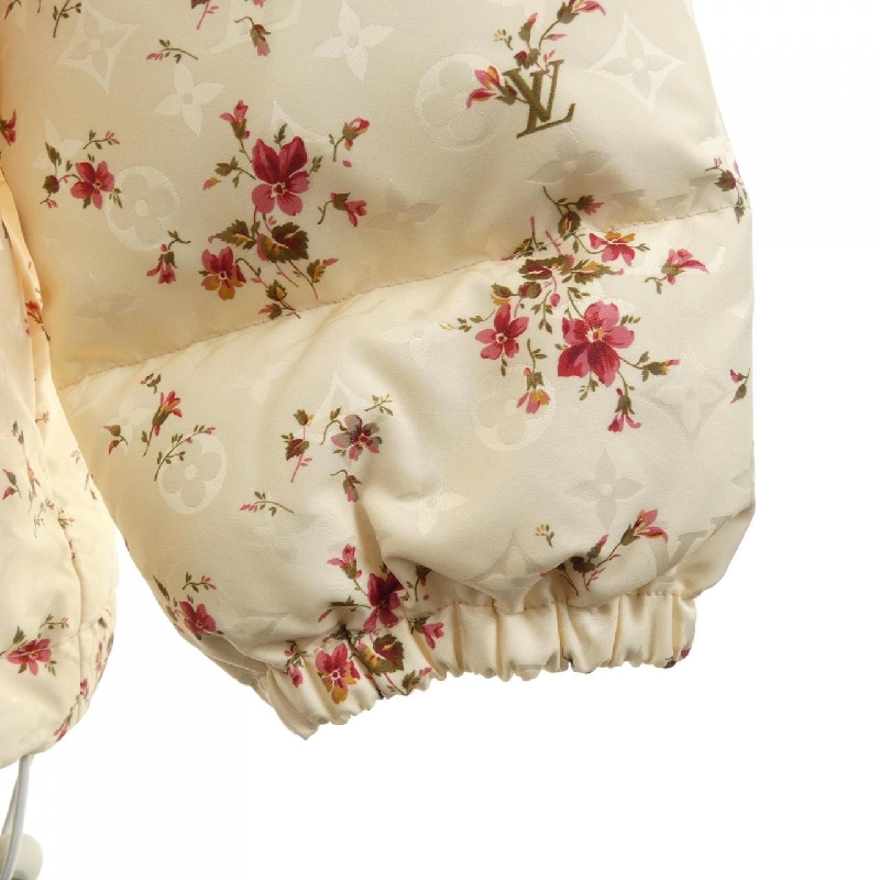 Áo khoác lông vũ LOUIS VUITTON FQOW34GTK - Hàng hiệu Authentic 821144