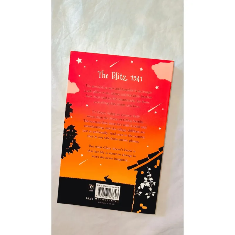 Romance / Contemporary Fiction – Karen McCombie | CATCHING FALLING STARS 749559