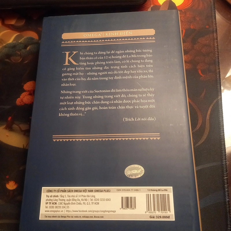 12 Hoàng Đế La Mã - Caius Suetonius Tranquillus 298971