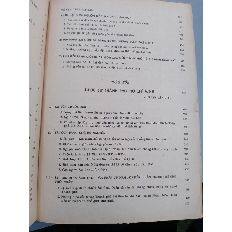 ĐỊA CHÍ VĂN HOÁ THÀNH PHỐ HỒ CHÍ MINH - TRẦN VĂN GIÀU  495370