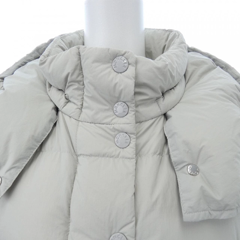 Áo khoác lông vũ MONCLER 635614