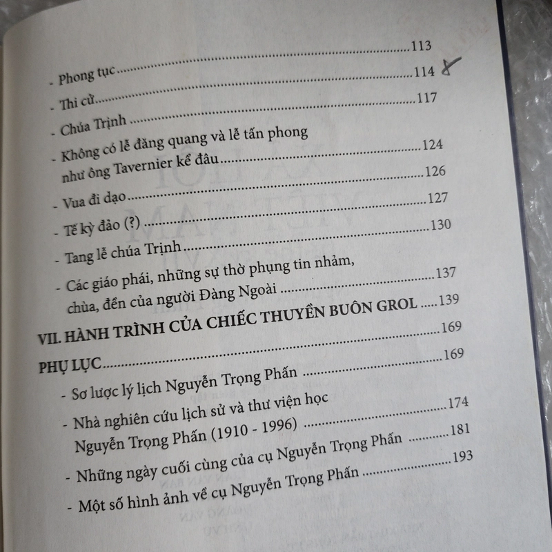 Xã hội Việt Nam từ thế kỷ 17 | Nguyễn Trọng Phấn  464069