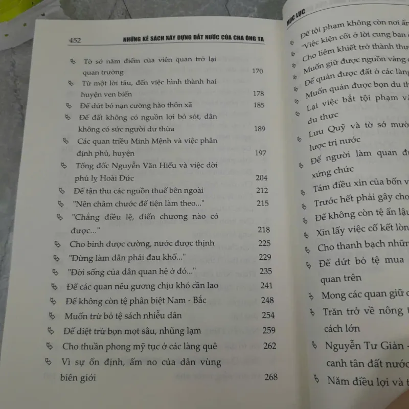 NHỮNG KẾ SÁCH XÂY DỰNG ĐẤT NƯỚC CỦA CHA ÔNG TA - BÙI XUÂN ĐÍNH 603307
