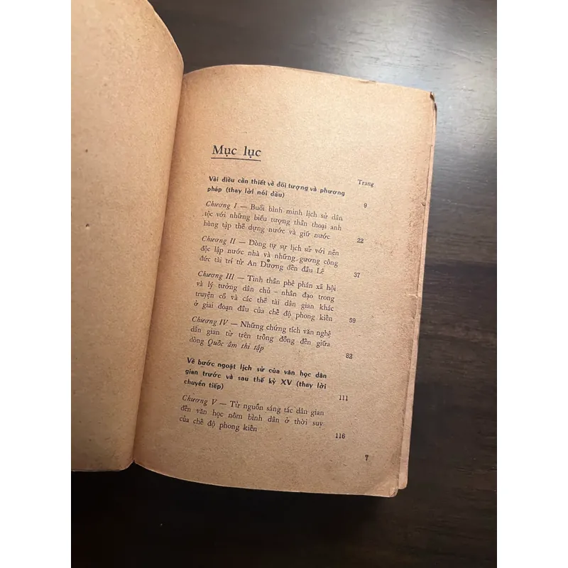 📖 Tìm hiểu tiến trình văn học dân gian Việt Nam 590796