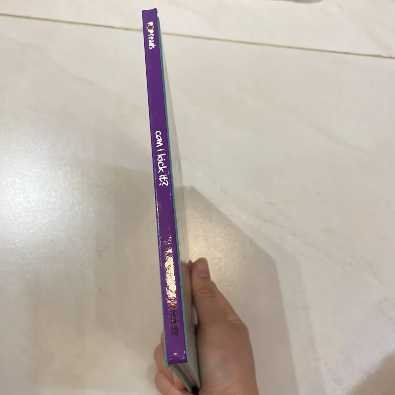 NGOẠI VĂN  tiếng anh trẻ em : Can I kick it? Pop read  1027876