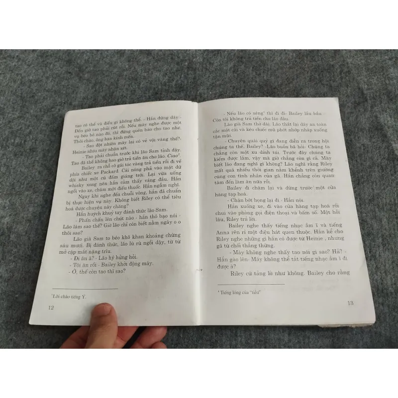 TIỂU THƯ BLANDISH VÀ LŨ CƯỚP - JAMES HADLEY CHASE 574610
