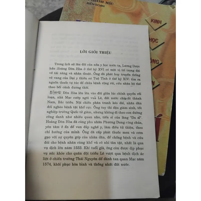 Hoạt nhân toát yếu ( Quân dân y, thú y và dưỡng sinh )  1023883