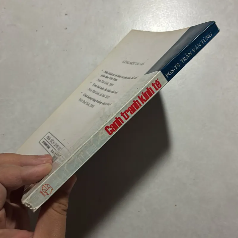 Cạnh tranh kinh tế  726964