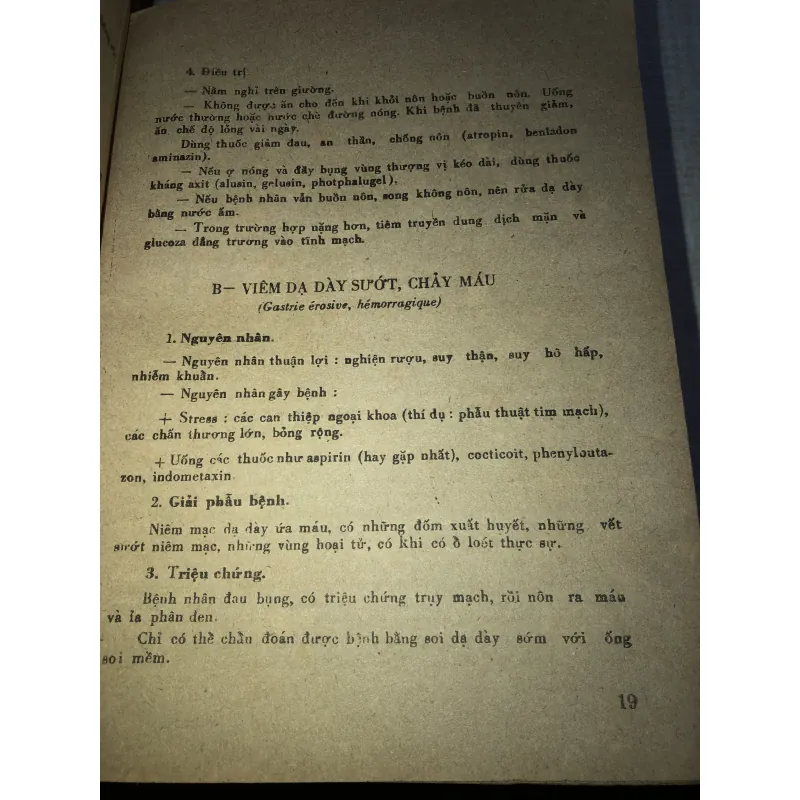 Sổ tay thầy thuốc thực hành 995648