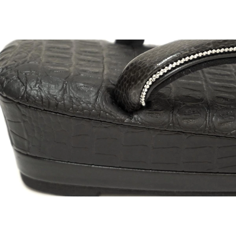 Dép nữ M size - Hàng hiệu Authentic 875921